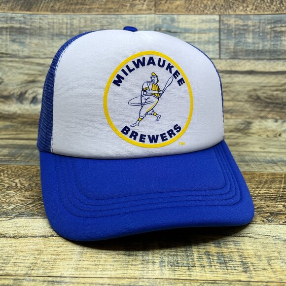 Milwaukee Brewers Mens Trucker Hat Blue Snapback 1970 Vintage Logo Baseball Cap - Picture 1 of 5